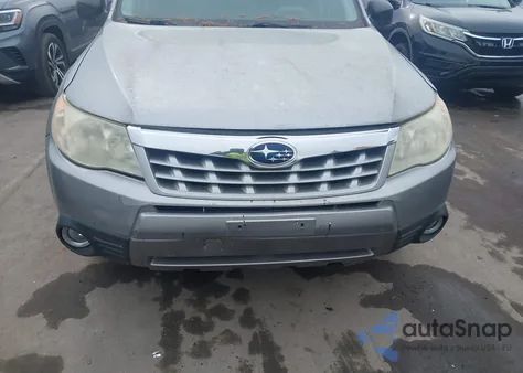 2011 Subaru Forester 2.5X z USA, uszkodzony, nr VIN JF2SHABC1BH704017